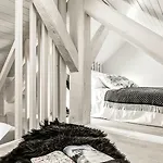 La Gloriette Апартаменты